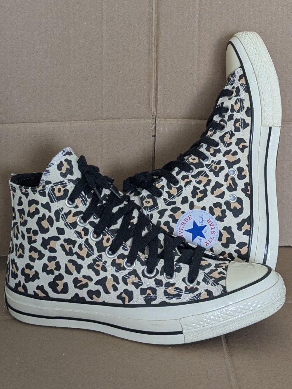 Jaguar Leopard Pattern Converse Chuck Taylor High Top Shoes Unisex Sz M9.5,W7.5 - Picture 2 of 15